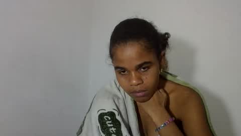 delphine online show from June 2026 06:08:02 PM