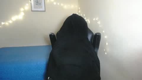 Demeter Salviati online show from February 2025 05:15:01 PM