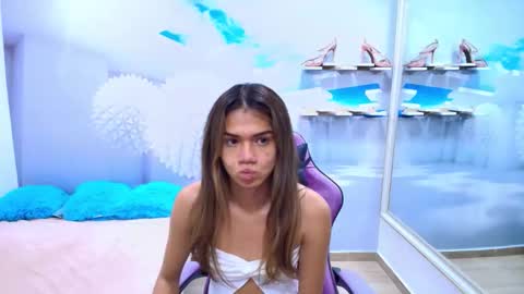 DEMI online show from March 2026 12:43:02 PM