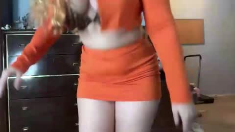 demi xc online show from November 2025 05:43:01 AM