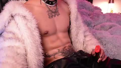 Snapshot of demonkush_ chatting on July 2026 10:39:01 AM DemonKush online show from July 2026 10:39:01 AM
