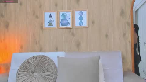 DEMY online show from November 2025 05:32:02 AM