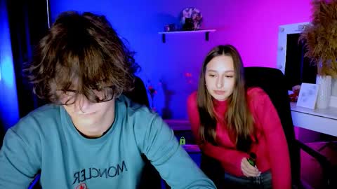 Snapshot of den_rich chatting on October 2025 07:47:02 AM Den online show from October 2025 07:47:02 AM