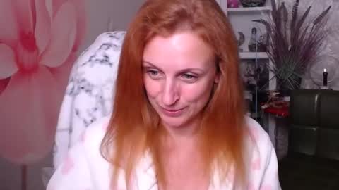 Snapshot of denhiey_here chatting on December 2024 08:45:01 PM denhiey online show from December 2024 08:45:01 PM