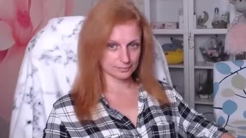 Snapshot of denhiey_here chatting on September 2025 05:27:01 PM denhiey online show from September 2025 05:27:01 PM