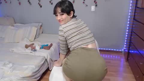 Snapshot of deni_bloom chatting on December 2024 02:30:01 AM Denisse    schedule Monday to Friday 1300-1900 mexican time Saturday-maybe it could be a surprise IDEPENDENT MODEL online show from December 2024 02:30:01 AM