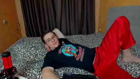 Snapshot of deni_boy99 chatting on February 2026 06:24:02 PM Deni online show from February 2026 06:24:02 PM