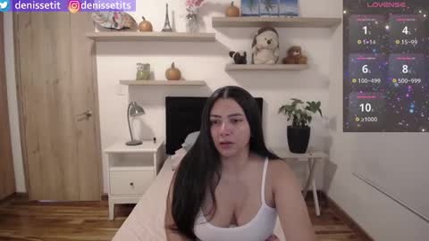    online show from November 2025 02:08:02 PM