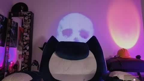 Oliver online show from December 2025 03:04:02 AM