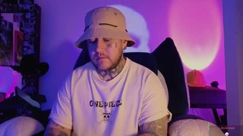 Oliver online show from January 2026 03:42:02 AM