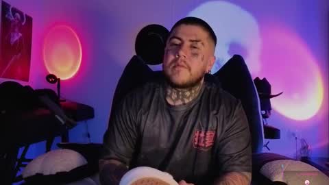 Oliver online show from January 2026 03:54:01 AM