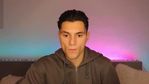 Den online show from November 2025 10:05:01 AM