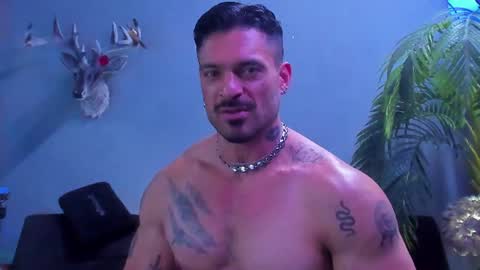 dennis_cox_ online show from June 2026 10:01:02 PM