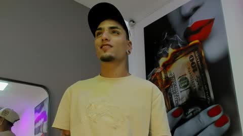 Snapshot of dennis_kinsey chatting on February 2026 07:21:01 PM Dennis Kinsey online show from February 2026 07:21:01 PM