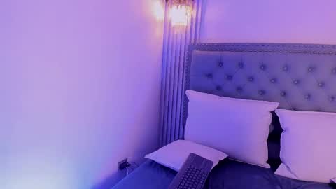 Snapshot of dennise_sinclair chatting on February 2026 07:30:02 PM Denisse online show from February 2026 07:30:02 PM