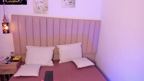 Snapshot of dennise_sinclair chatting on February 2026 07:58:02 PM Denisse online show from February 2026 07:58:02 PM