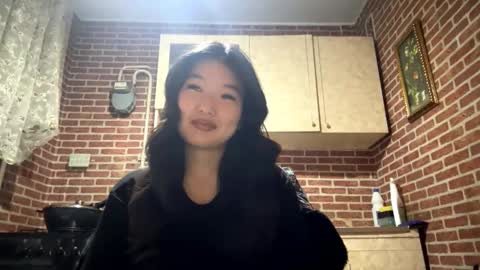 Emma online show from February 2026 02:12:02 PM