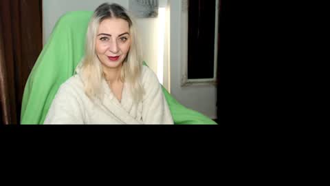 Snapshot of denysya chatting on December 2024 07:50:01 AM Denysya online show from December 2024 07:50:01 AM