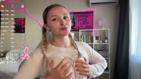 Vi  Victoria online show from April 2026 01:18:01 PM