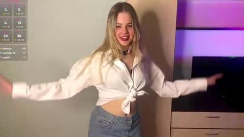 Luna online show from April 2026 04:34:02 PM