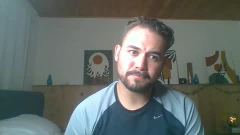 Dereck Mills3 online show from January 2026 03:43:01 AM