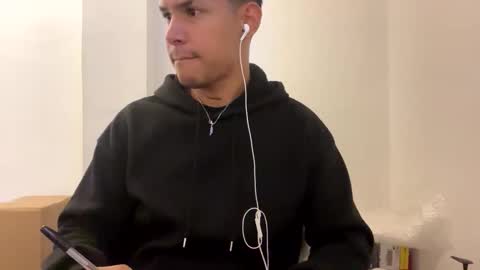 Snapshot of dereck_myers chatting on February 2026 05:16:02 AM Dereck Myers online show from February 2026 05:16:02 AM