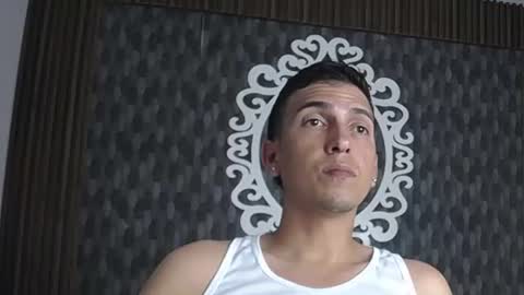 Dereck online show from June 2026 03:08:02 AM