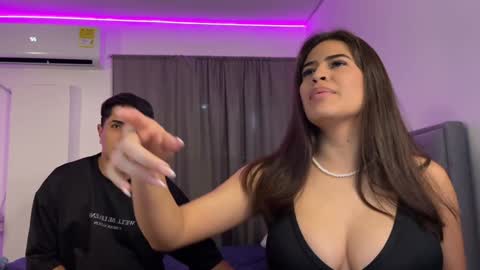 Snapshot of dereckbrownn chatting on January 2025 08:13:01 PM Dereck online show from January 2025 08:13:01 PM