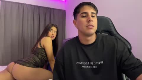 Snapshot of dereckbrownn chatting on February 2025 09:33:01 AM Dereck online show from February 2025 09:33:01 AM