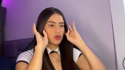 Snapshot of dereckbrownn chatting on February 2025 10:31:01 PM Dereck online show from February 2025 10:31:01 PM