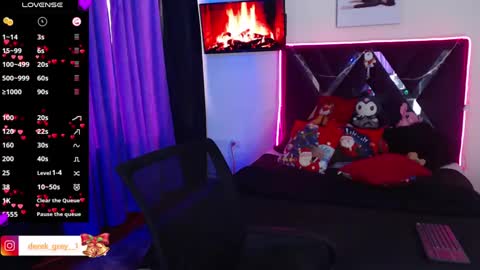 Derek independent online show from December 2024 09:06:01 PM