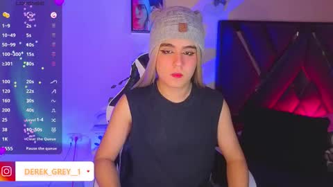 Derek independent online show from November 2025 07:03:01 PM