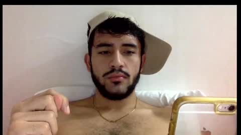 Snapshot of derek_smiith chatting on January 2025 09:33:02 AM Derek smiith online show from January 2025 09:33:02 AM