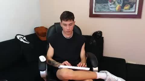Derek online show from July 2026 10:34:01 PM