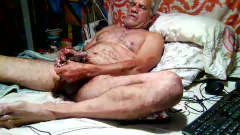 Snapshot of derick1961 chatting on November 2025 07:09:02 AM derick1961 online show from November 2025 07:09:02 AM