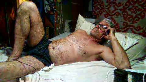 Snapshot of derick1961 chatting on November 2025 02:14:02 AM derick1961 online show from November 2025 02:14:02 AM