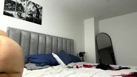 Derk  Mae online show from May 2026 05:15:01 AM