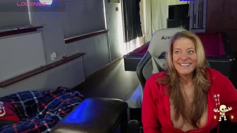 Derrick 52 and Brittany 50 online show from September 2025 04:52:01 PM