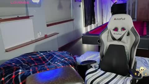 Derrick 52 and Brittany 50 online show from October 2025 03:20:02 PM