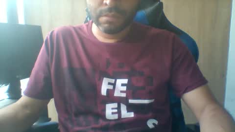 Snapshot of derrik_ chatting on March 2026 11:36:01 AM online show from March 2026 11:36:01 AM