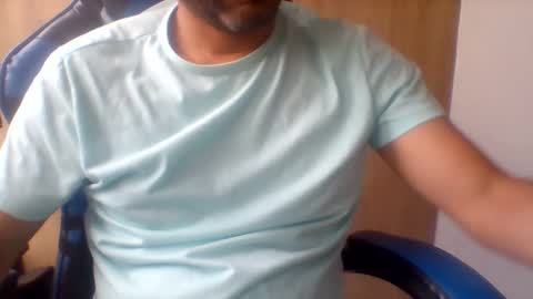 Snapshot of derrik_ chatting on March 2026 09:26:02 PM online show from March 2026 09:26:02 PM