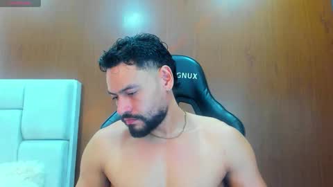 DerryBigger CM online show from December 2025 05:55:02 PM