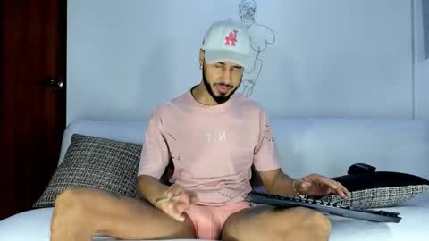 JhimyMaster online show from January 2026 01:51:01 AM