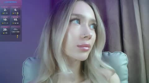 Ari online show from September 2025 05:35:01 PM