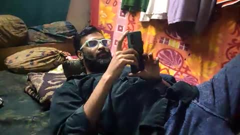 desi_boy799417 online show from October 2025 02:29:02 PM