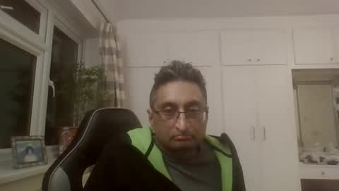 Snapshot of desiboi9 chatting on February 2025 12:25:01 AM desiboi9 online show from February 2025 12:25:01 AM
