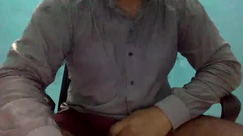 Snapshot of desiguylund chatting on March 2026 06:47:01 PM desiguylund online show from March 2026 06:47:01 PM