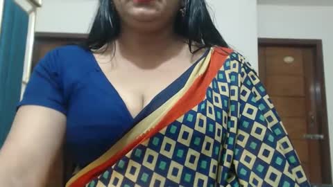 Snapshot of desimaisa130 chatting on April 2026 04:46:02 PM Maisa online show from April 2026 04:46:02 PM