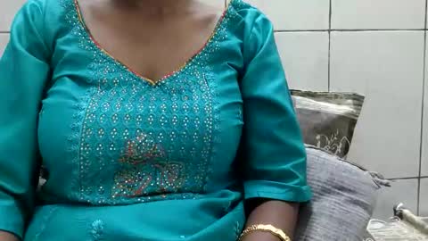 desiprincessaga online show from October 2025 04:19:02 PM