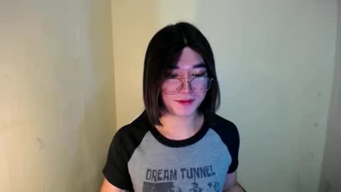 Snapshot of desirable_lorinexx chatting on January 2025 09:46:01 PM LORINE online show from January 2025 09:46:01 PM